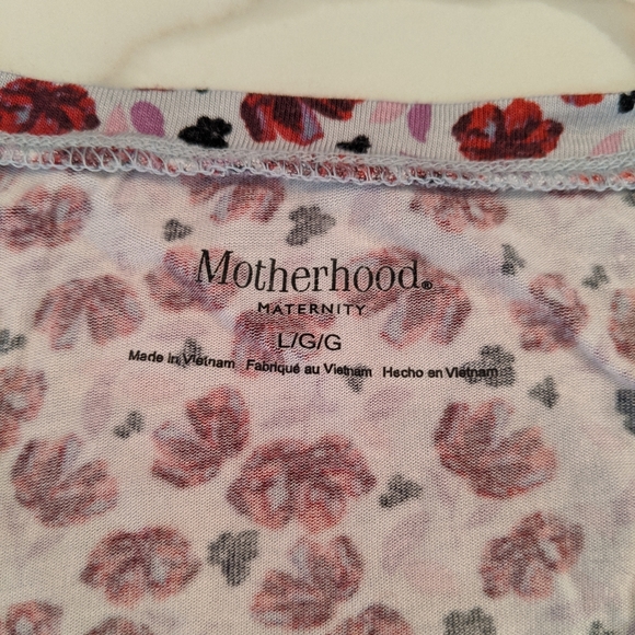 Motherhood Maternity Red Floral Tunic Top - Picture 2 of 8